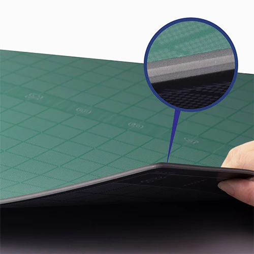 Pacific Arc Self Healing Cutting Mats, in Green/Black or Translucent, Various Sizes - Image 4