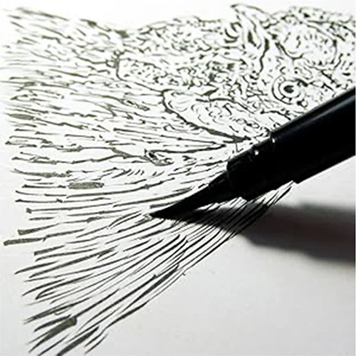 Pentel Pocket Brush with 2 refills - Image 2