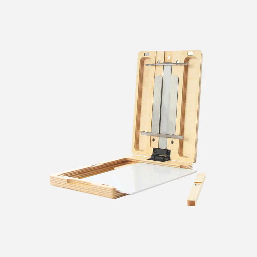 New Wave U.Go Plein Air Small Pochade Box, 6X8" - Image 4