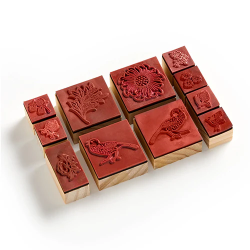 William Morris Classic Floral Rubber Stamp Set - Image 3