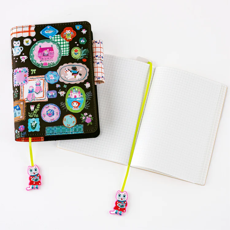 Yumi Kitagishi: Embroidered Bookmark - White Cat - Image 3